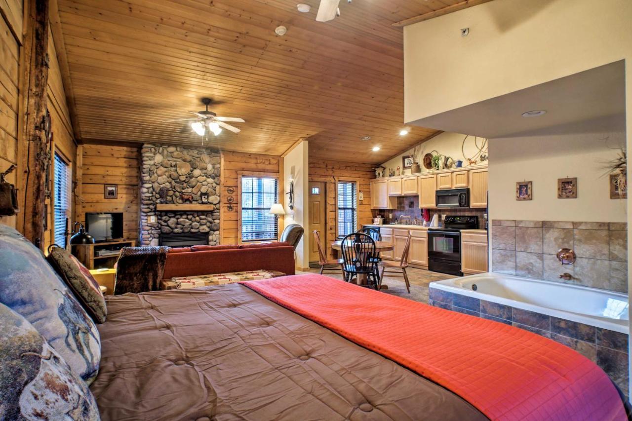 דירות Cabin-Style Studio Right Off The Branson Strip! מראה חיצוני תמונה
